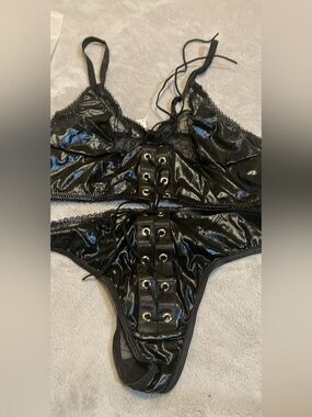 Love Or Lust Intimates size large